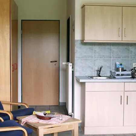 Ferienwohnung Auf Einem Reiterhof * Ribnitz-Damgarten