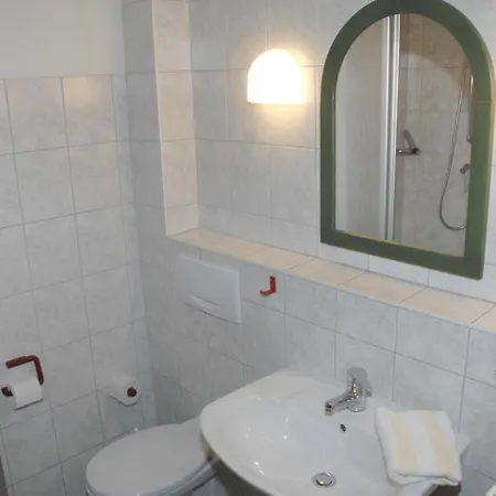 Ferienwohnung Auf Einem Reiterhof * Ribnitz-Damgarten